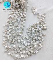 Lustrous keshi pearls